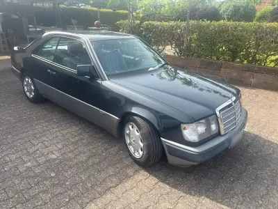 Gebraucht Mercedes 230 132 PS (97 kW) 1988 Coupé