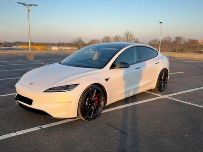 Gebraucht Tesla Model 3 Performance 341 kW (464 PS) 2025 Weiß Limousine