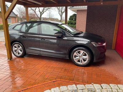 Schwarz Gebraucht 2022 Skoda Enyaq iV SUV | 25.500 € (Guter Preis)