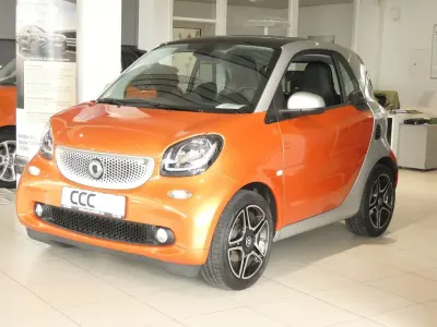 Gebraucht Smart ForTwo Coupé 71 PS (52 kW) 2018 Orange Coupé