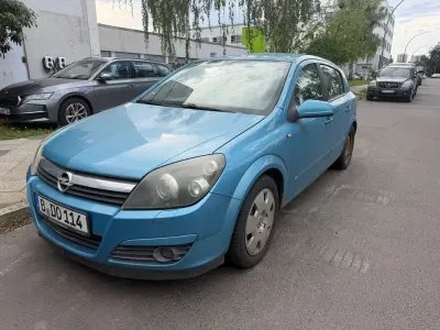 Gebraucht Opel Astra Edition 170 PS (125 kW) 2004 Blau Limousine