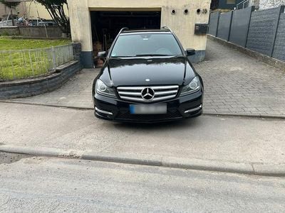 Second-hand Mercedes C250 AMG 204 CP (150 kW) 2012 Negru Break