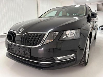 Gebraucht Skoda Octavia Style 179 PS (131 kW) 2017 Schwarz Kombi