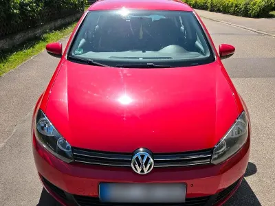 Gebraucht VW Golf VI 125 PS (91 kW) 2009 Rot Kleinwagen