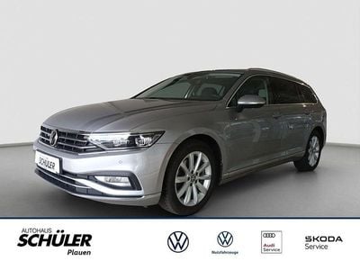 Gebraucht VW Passat Elegance 150 PS (110 kW) 2021 Silber (pyritsilber metallic) Kombi