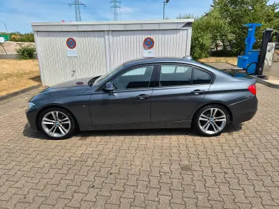 Gebraucht BMW 328 Sport Line 245 PS (180 kW) 2012 Grau Limousine