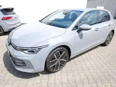 Gebraucht VW Golf VIII Edition 150 PS (110 kW) 2025 Grau Limousine