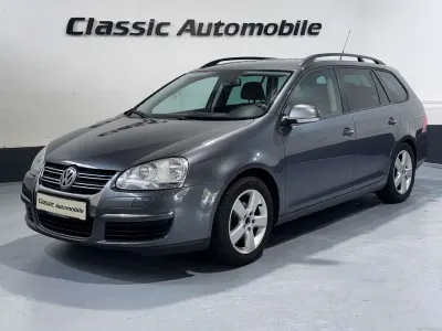 Gebraucht VW Golf VI Trendline 102 PS (75 kW) 2009 Platinum grey Kleinwagen