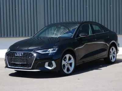 Gebraucht Audi A3 Advanced 116 PS (85 kW) 2024 Brillantschwarz Limousine