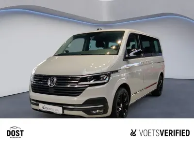 Begagnad VW Multivan Highline 204 HK (150 kW) 2021 Grå Minibuss