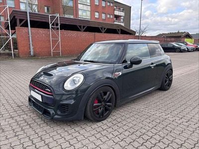Gebraucht Mini John Cooper Works 231 PS (169 kW) 2017 Grün Kleinwagen
