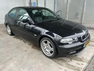 Gebraucht BMW 325 M Sport 192 PS (141 kW) 2002 Schwarz Limousine