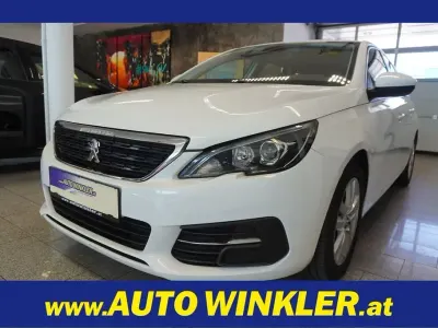Gebraucht Peugeot 308 SW Active 102 PS (75 kW) 2020 Weiß Kombi