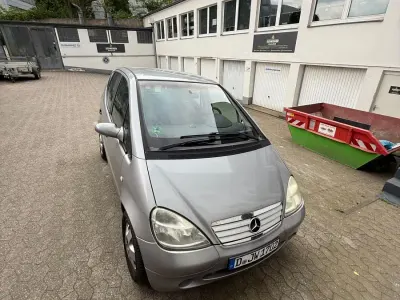 Gebraucht Mercedes A160 Classic 102 PS (75 kW) 1999 Silber Kleinwagen