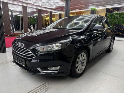 Schwarz Gebraucht 2015 Ford Focus Titanium Kombi | 4.490 € (Guter Preis)