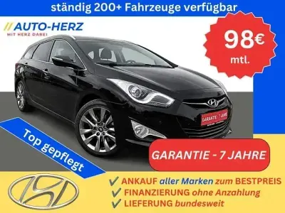 Gebraucht Hyundai i40 136 PS (100 kW) 2016 Phantom black Kombi