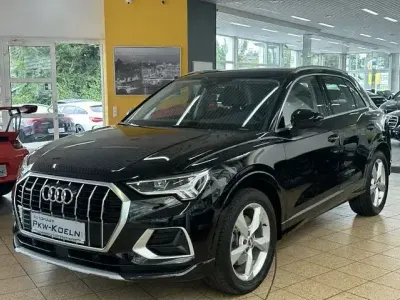 Gebraucht Audi Q3 Advanced Plus 190 PS (139 kW) 2019 Schwarz SUV