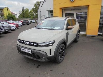 Beige Gebraucht 2025 Dacia Duster Extreme Limousine | 28.765 € (Fairer Preis)