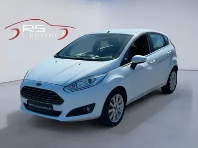 Usata Ford Fiesta Titanium 125 CV (91 kW) 2017 Bianco Utilitaria