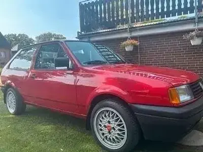 Gebraucht VW Polo 45 PS (33 kW) 1991 Rot Coupé
