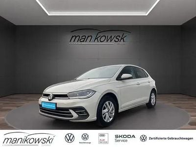 Usata VW Polo Style 110 CV (80 kW) 2023 Grigio Utilitaria