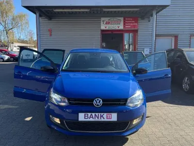 Gebraucht VW Polo Match 105 PS (77 kW) 2013 Blau Kleinwagen