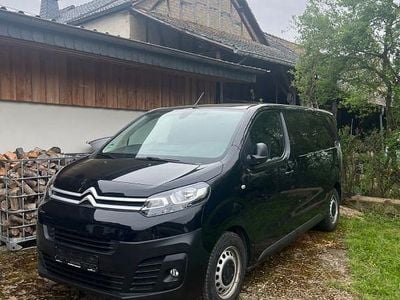 Second-hand Citroën Jumpy 177 CP (130 kW) 2021 Negru Monovolum