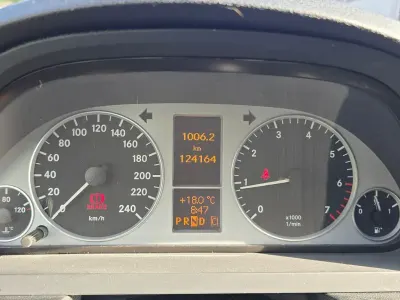 Gebraucht Mercedes B150 95 PS (69 kW) 2006 Schwarz Van / Kleinbus