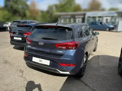 Gebraucht Hyundai i30 Advantage 115 PS (84 kW) 2026 Blau Limousine