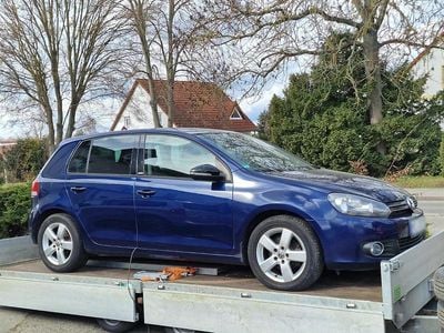 Gebraucht VW Golf VI 105 PS (77 kW) 2012 Blau Kleinwagen