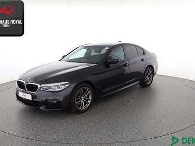Gebraucht BMW 520 M Sport 190 PS (139 kW) 2018 Sophistograu brillanteffektlli Limousine