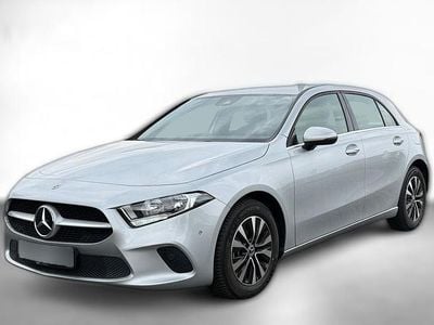 Second-hand Mercedes A200 163 CP (119 kW) 2023 Argintiu
