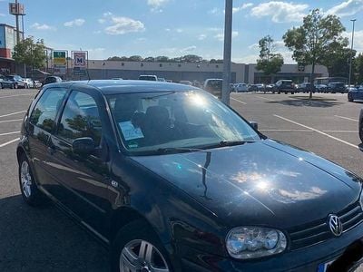 Gebraucht VW Golf IV 70 PS (51 kW) 2002 Schwarz Kleinwagen