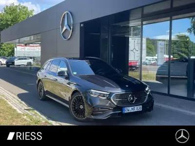 Gebraucht Mercedes E300 AMG 313 PS (230 kW) 2026 Graphitgrau Kombi