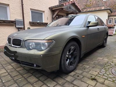 Usado BMW 745 333 HP (244 kW) 2002 Preto Sedan