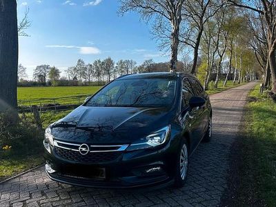 Gebraucht Opel Astra 160 PS (117 kW) 2016 Grün Kombi