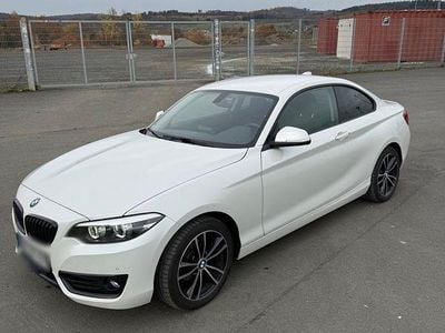 Gebraucht BMW 218 M Sport 150 PS (110 kW) 2019 Weiß Coupé