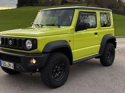 Usado Suzuki Jimny 102 HP (75 kW) 2023 Amarelo SUV