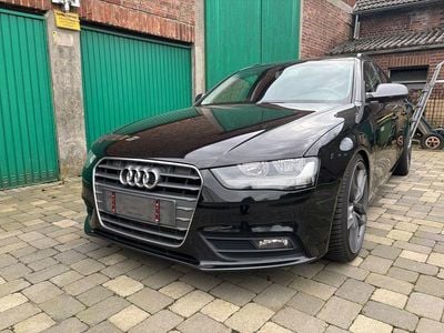 Usata Audi A4 Attraction 150 CV (110 kW) 2015 Nero Station wagon