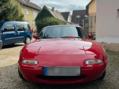 Gebraucht Mazda MX5 115 PS (84 kW) 1998 Rot Cabrio