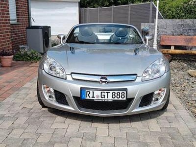 Gebraucht Opel GT 264 PS (194 kW) 2008 Silber Cabrio