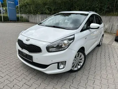 Gebraucht Kia Carens FIFA World Cup Edition 116 PS (85 kW) 2014 Weiß Van / Kleinbus