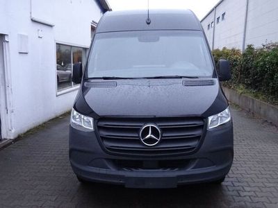 Schwarz Gebraucht 2023 Mercedes Sprinter Van | 42.790 € (Fairer Preis)