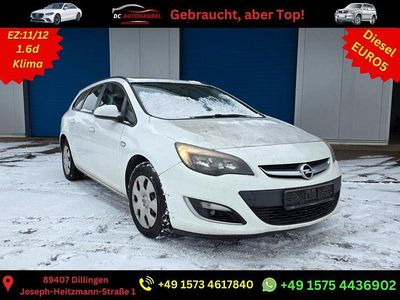 Weiß Gebraucht 2012 Opel Astra Selection Kombi | 1.999 €