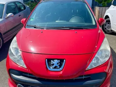 Gebraucht Peugeot 207 90 PS (66 kW) 2007 Rot Kombi