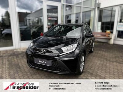 Neu Toyota Aygo X Business Edition 72 PS (52 kW) 2025 Schwarz SUV