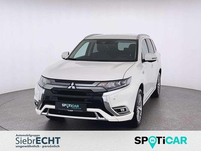 Gebraucht Mitsubishi Outlander P-HEV Plus 224 PS (164 kW) 2021 Weiã SUV