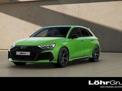 Nuova Audi RS3 Sport 400 CV (294 kW) 2026 Verde Berlina