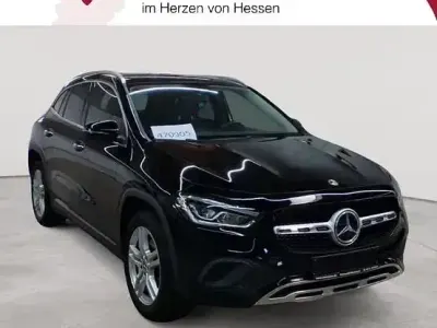 Gebraucht Mercedes GLA250 Progressive 160 PS (117 kW) 2021 Schwarz SUV