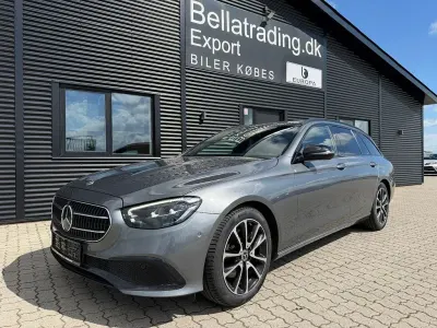 Gebraucht Mercedes E220 Avantgarde 200 PS (147 kW) 2022 Grau Kombi